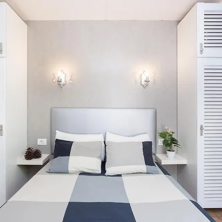 Hemeras Boutique Homes - Bungalow With Private Garden 5min From The Beach Сasa de vacaciones