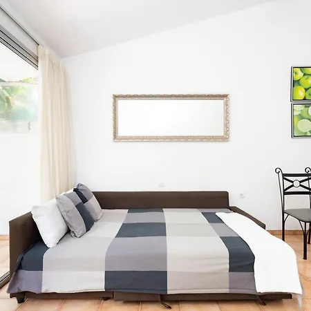 Hemeras Boutique Homes - Bungalow With Private Garden 5min From The Beach Сasa de vacaciones Playa de las Américas