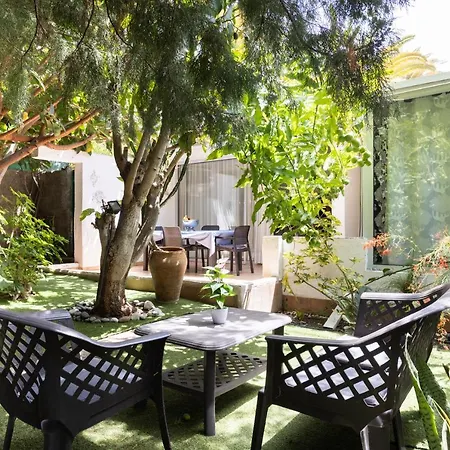 Hemeras Boutique Homes - Bungalow With Private Garden 5min From The Beach Сasa de vacaciones Playa de las Américas